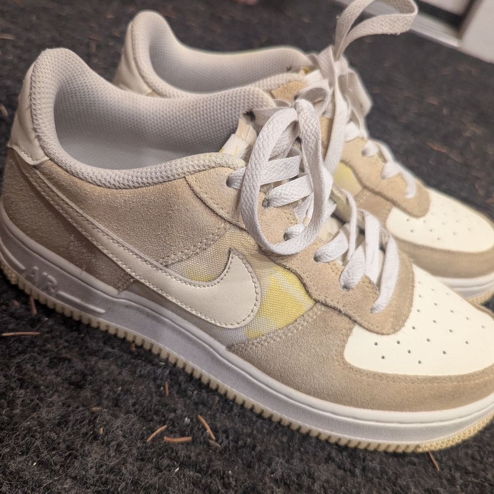 Nike Air Force 1 Lemon Drop